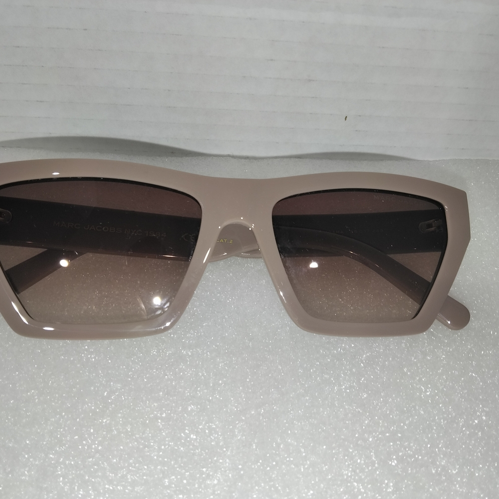 Stylish Tan Wearable Electronics - image 8